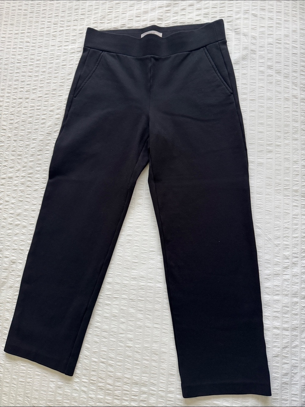 Women’s Loft Black Stretch Casual Pants in size Medium Petite